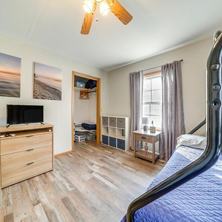 Family-Friendly Hideaway Near Presque Isle! Villa Ери Екстериор снимка