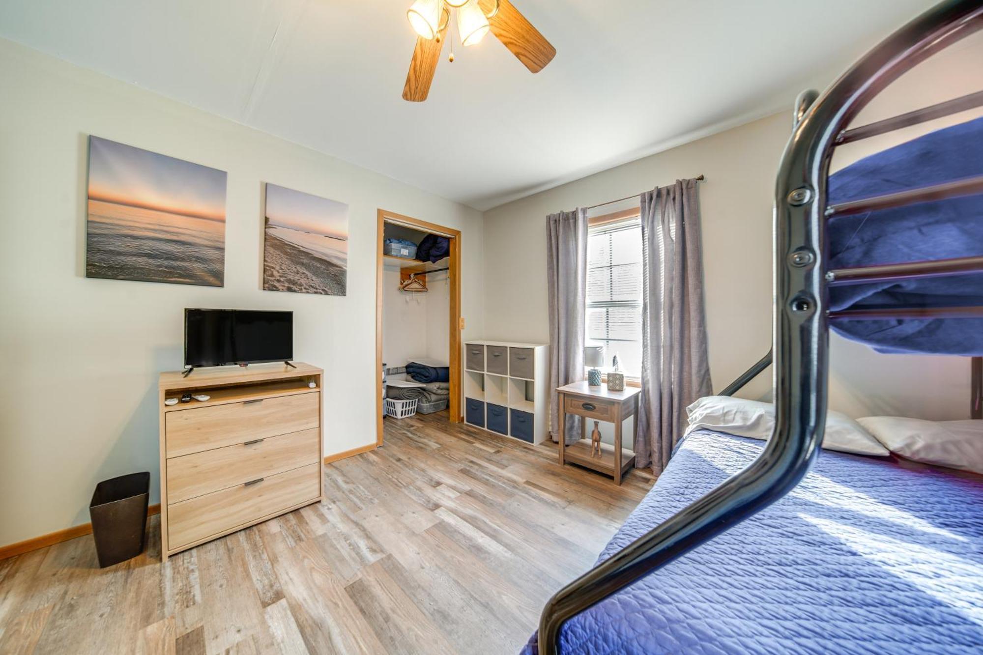 Family-Friendly Hideaway Near Presque Isle! Villa Ери Екстериор снимка
