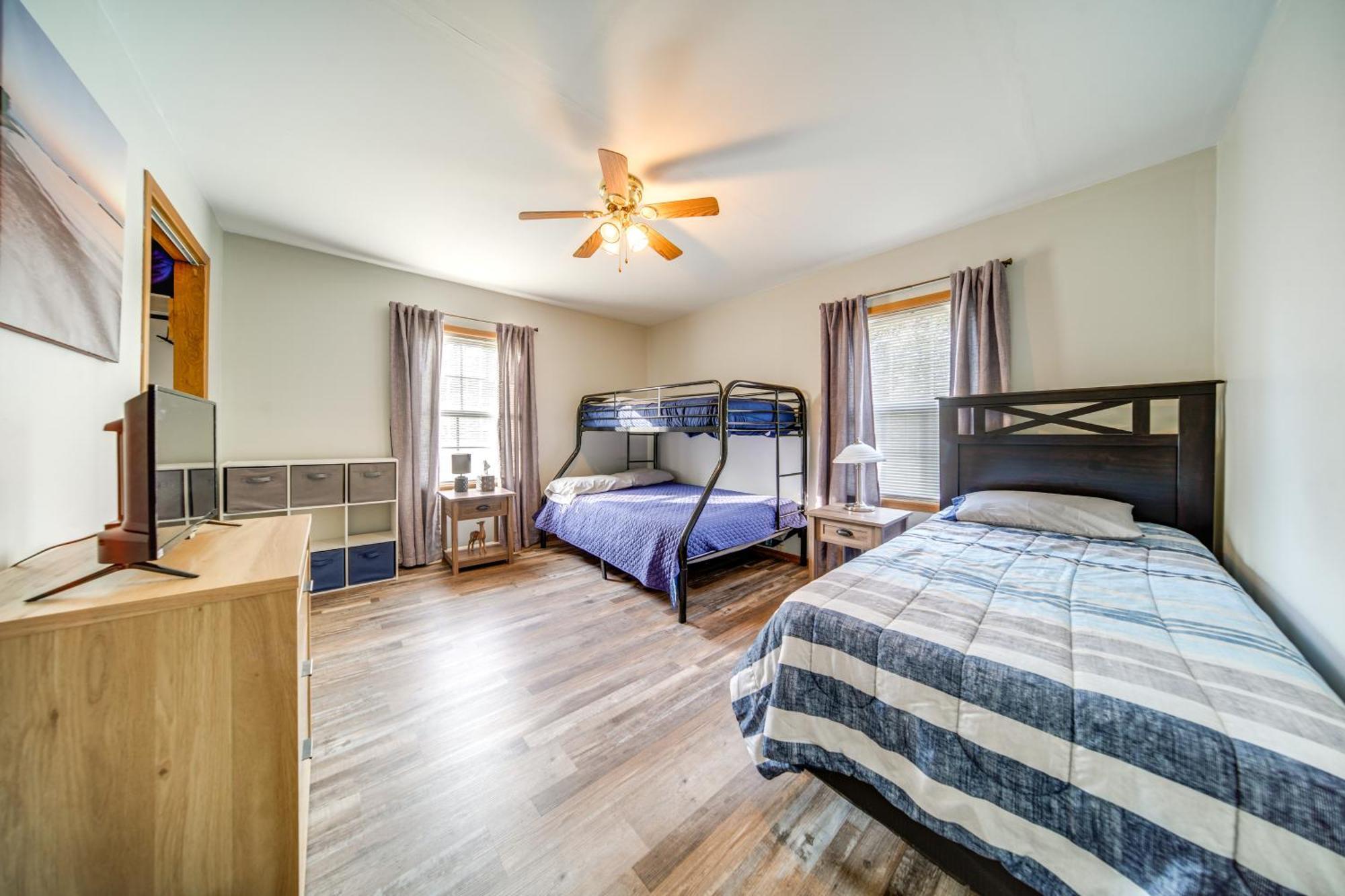 Family-Friendly Hideaway Near Presque Isle! Villa Ери Екстериор снимка